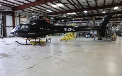 AS350 LANDS AT HELICOPTER FLIGHT TRAINING CENTER